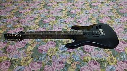 Sewa gitar listrik pontianak ( 40rb/hari )